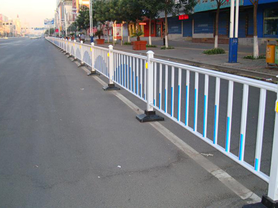道路鋅鋼護欄圖片4
