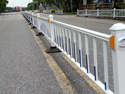 道路隔離護欄圖片2
